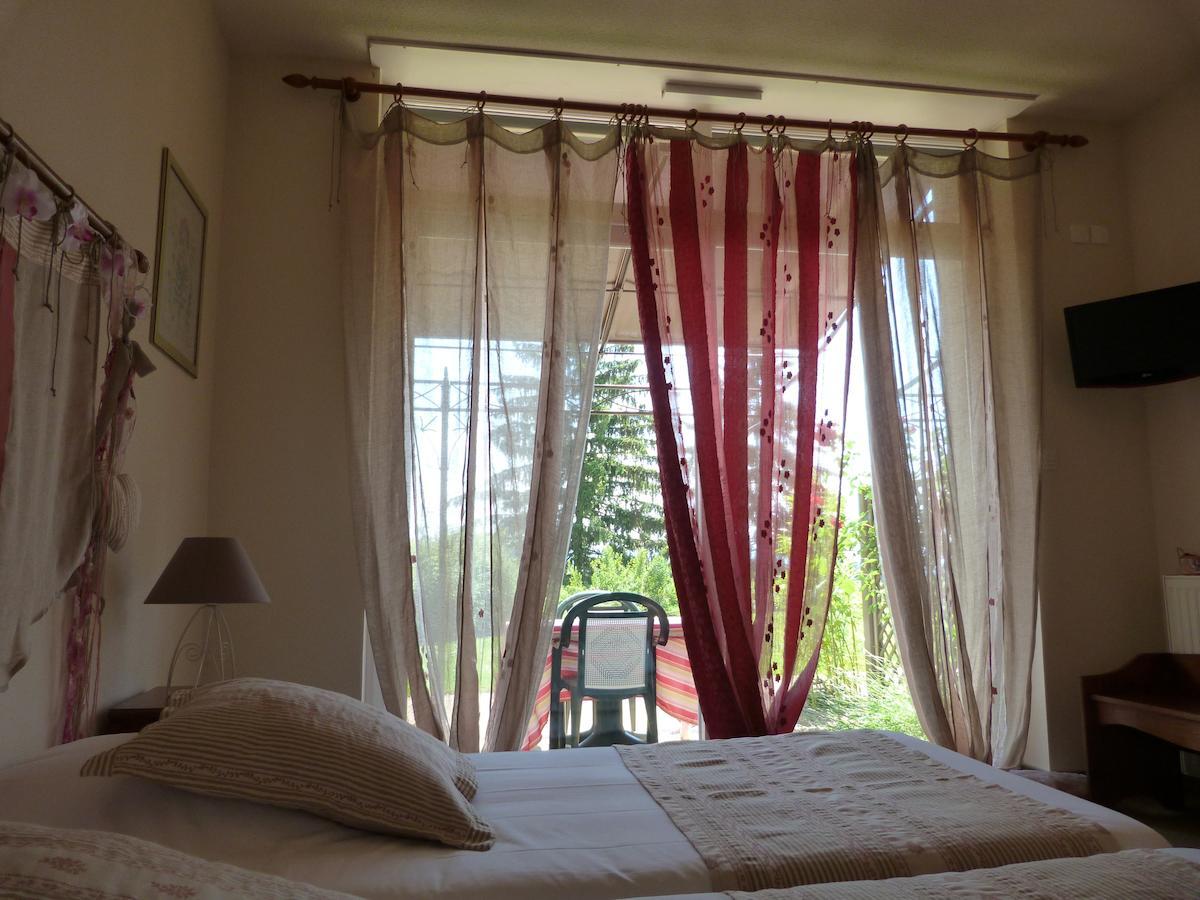 Hotel La Terrasse Marnand Eksteriør billede